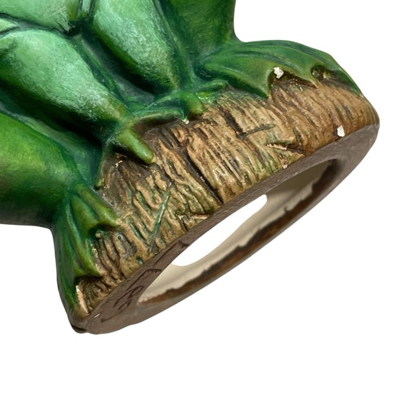 Vintage 1970s Green Frogs Stack Quirky Pottery Art - Hand Painted Ceramic Statue - Picture 9 of 9